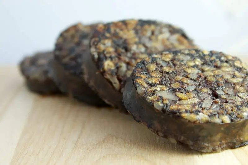 Rodajas fritas de morcilla de Burgos